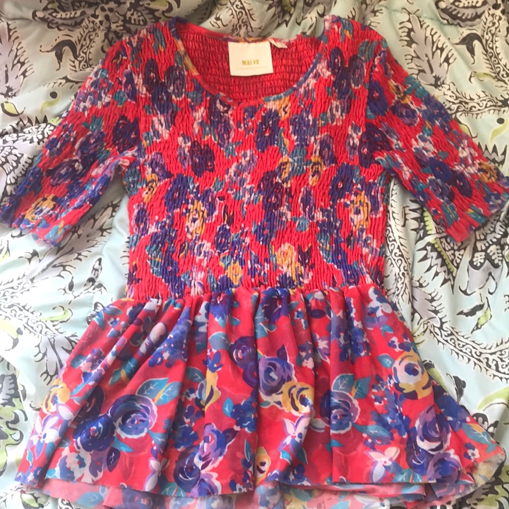 BRAND NEW, FLATTERING SHIRT, XS shirt